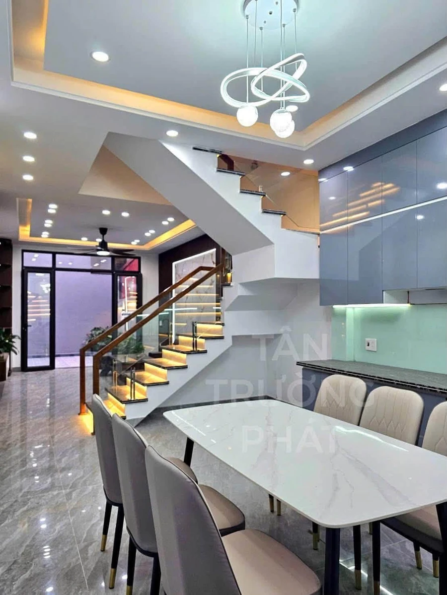 Bán nhà Quỳnh Hoàng 73m² giá 2,89 tỷ - Ảnh thu nhỏ 2