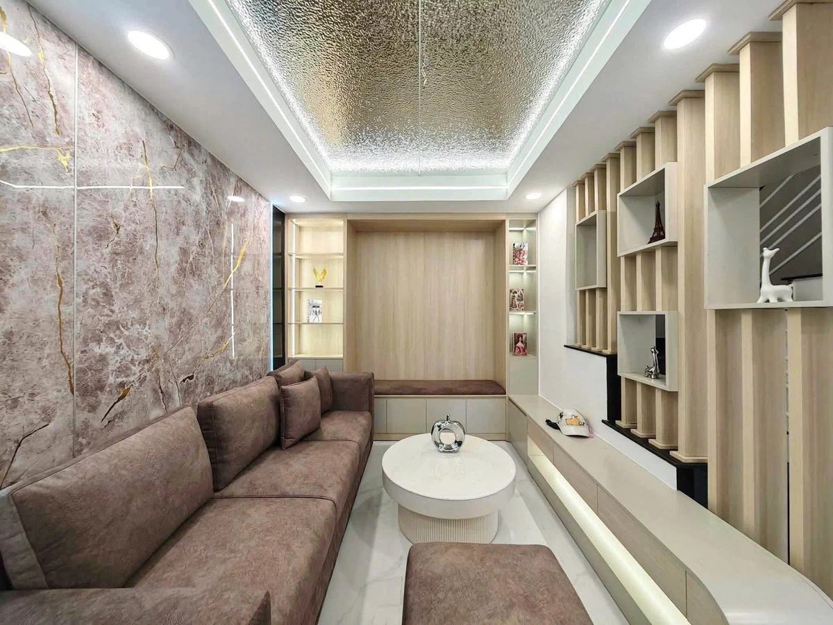 Bán nhà hẻm 5m Nguyễn Đình Chiểu P4 Quận 3, 4x10m, 5 tầng, 3PN, giá 8,68 tỷ - Ảnh thu nhỏ 2