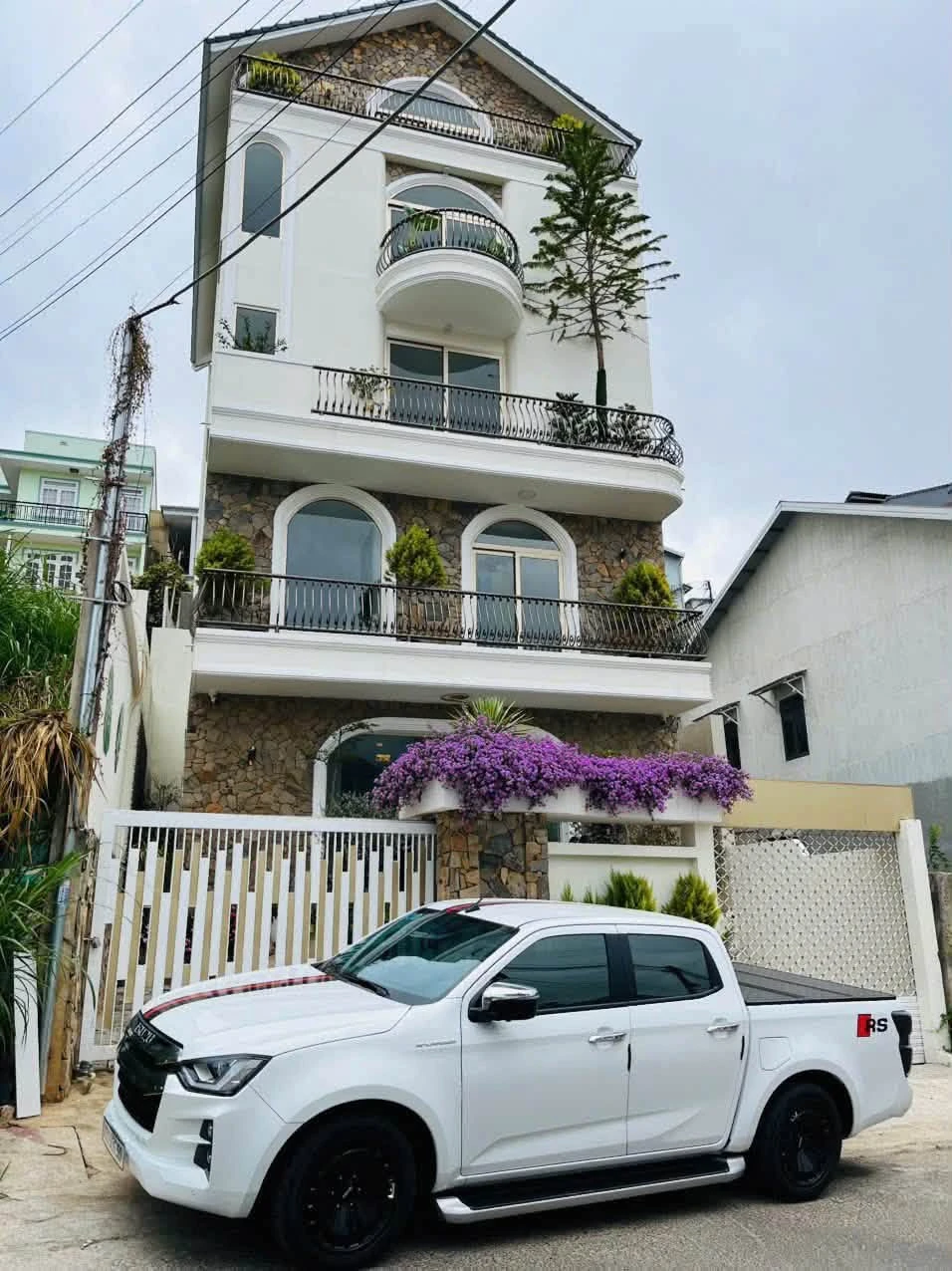Bán nhà Đà Lạt 170,96m2 11 phòng ngủ 19 tỷ - Ảnh 1