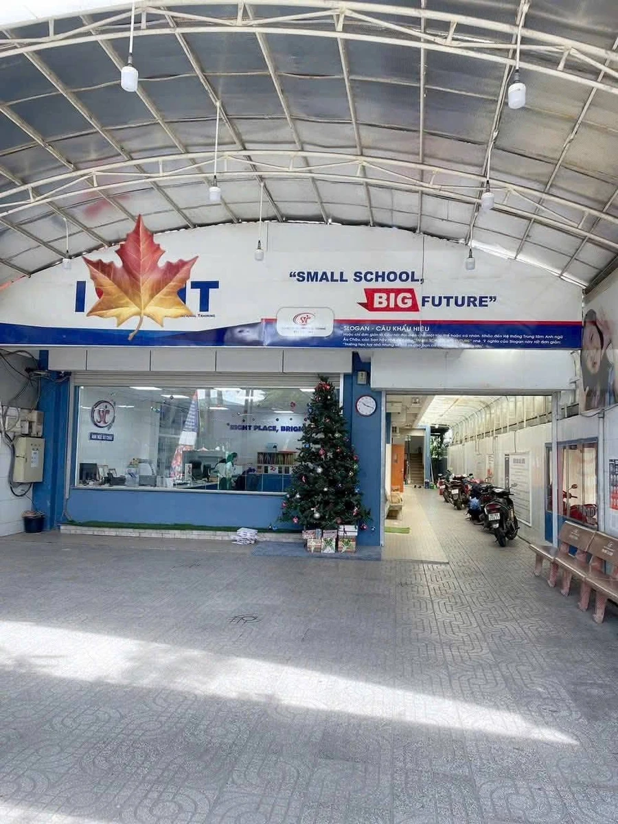 Bán nhà 4 tầng 404m² Dĩ An Bình Dương 23 tỷ - Ảnh thu nhỏ 2