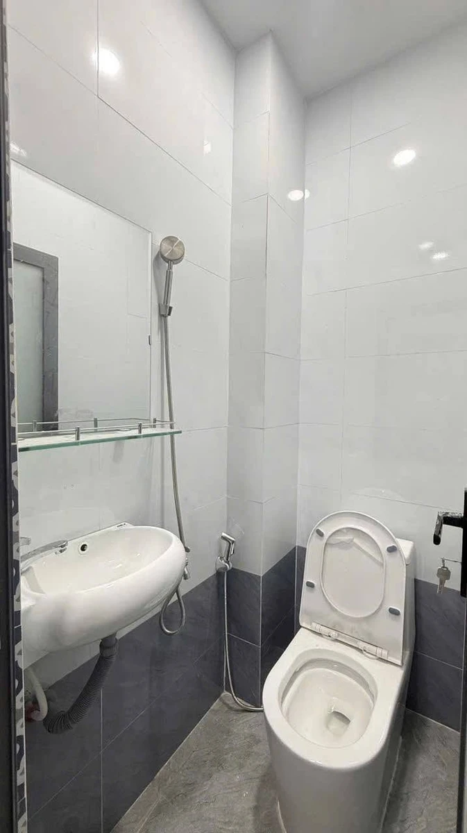 Bán nhà SHR Quận 7 2PN 18.4m² giá 1 tỷ 980 triệu - Ảnh thu nhỏ 5