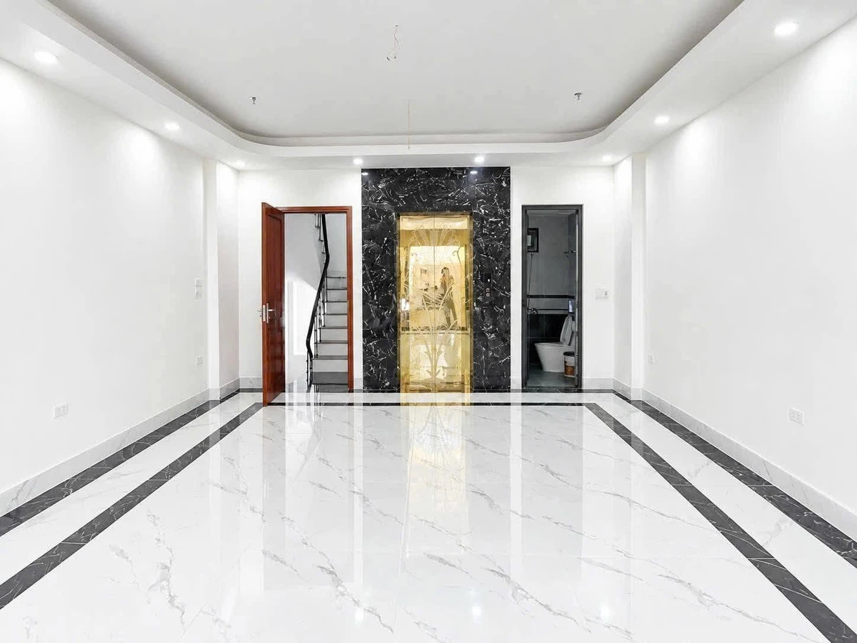 Bán nhà 9 tầng thang máy Thái Hà 55m² 44 tỷ - Ảnh thu nhỏ 4