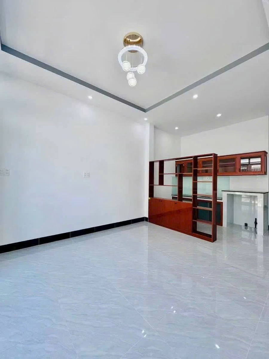 Nhà hẻm bán Nguyễn Cư Trinh, Rạch Giá, 60m2, 2PN - Ảnh thu nhỏ 2