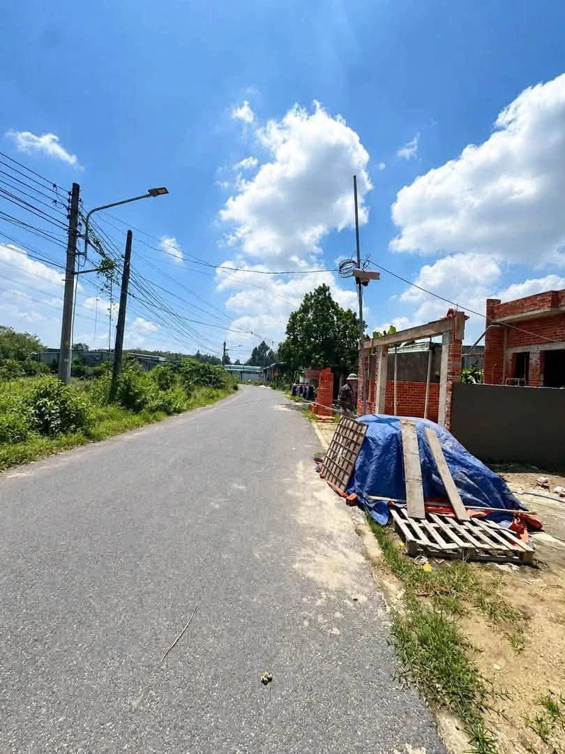 Bán đất nở hậu 1.170m2 giá 4,5 tỷ, sẹc 7A Hùng Vương, An Điền, Bình Dương - Ảnh 1
