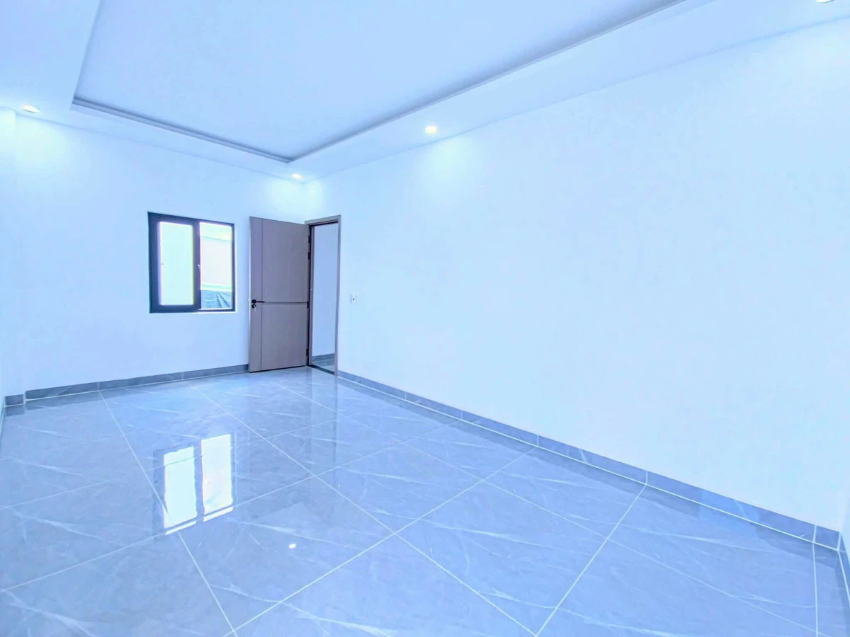 Bán nhà mặt tiền hẻm 3PN, 125m², giá 2 tỷ 900 tại Quận 12 - Ảnh thu nhỏ 5