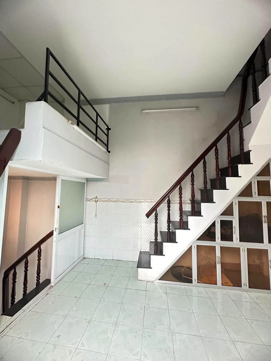Bán nhà hẻm 3 phòng ngủ 32,9m² Quận 6, giá 2 tỷ 980 - Ảnh thu nhỏ 5