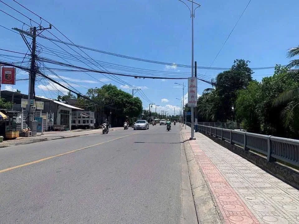 Bán nhà 1 trệt 1 lầu mặt tiền Bình Tân 248m2, 4 PN, 6.5 tỷ - Ảnh thu nhỏ 3