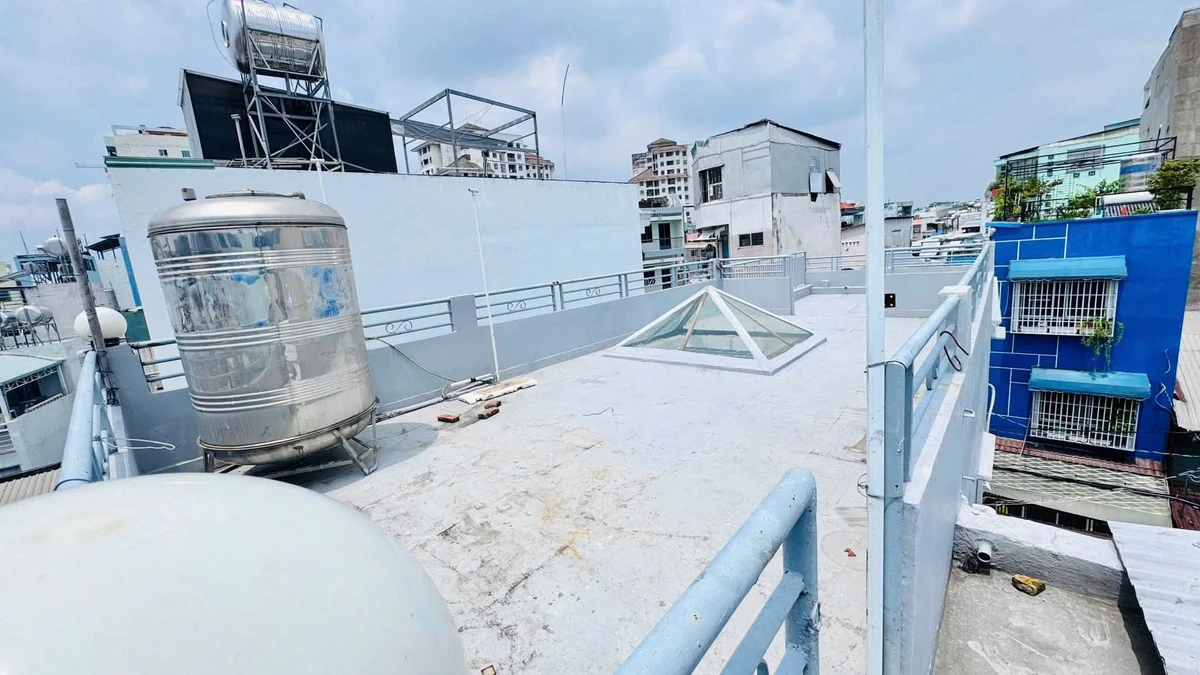 Bán nhà hẻm VIP 4 tầng 58,3m², 5PN 3WC đường Ông Ích Khiêm, Quận 11, giá 9 tỷ - Ảnh thu nhỏ 2