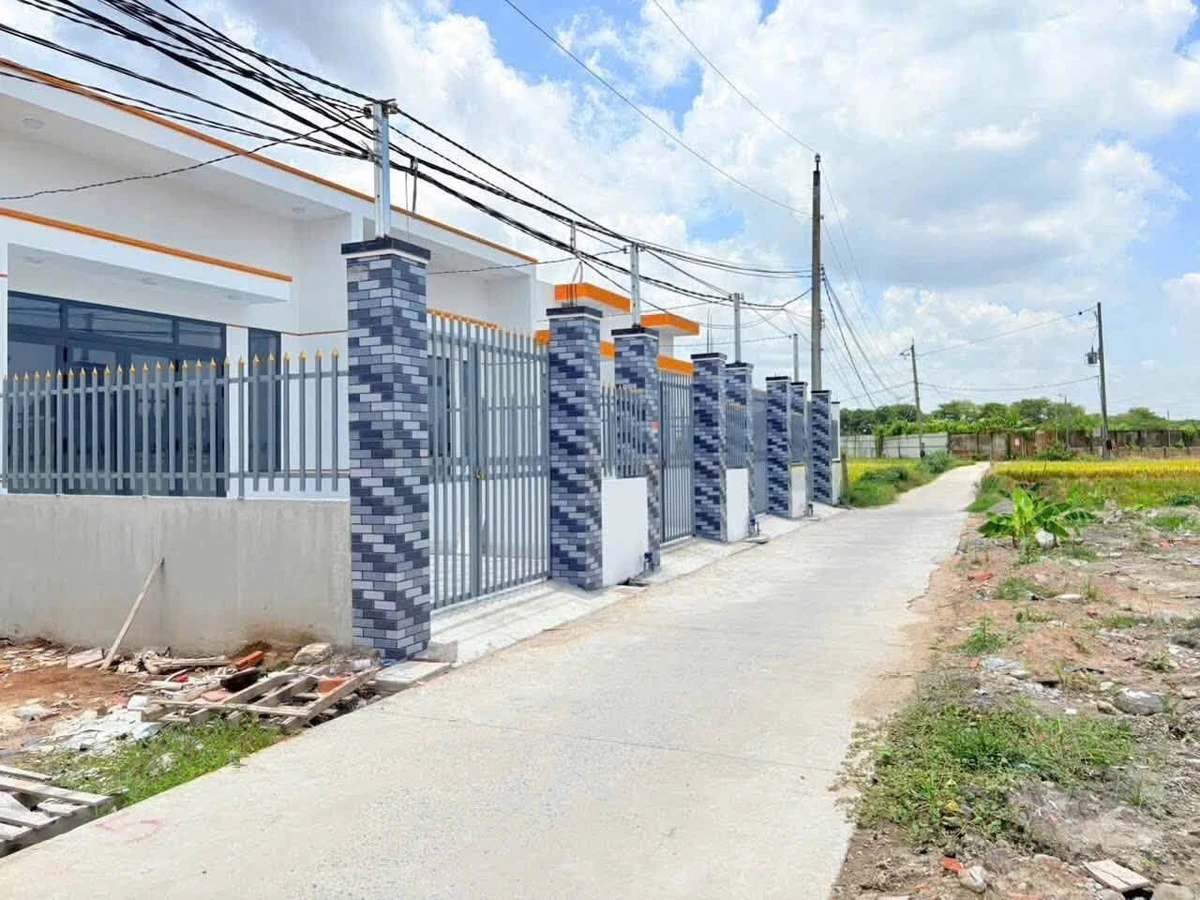 Bán nhà 115m² với 2 phòng ngủ tại Bến Lức, Long An - Ảnh thu nhỏ 5