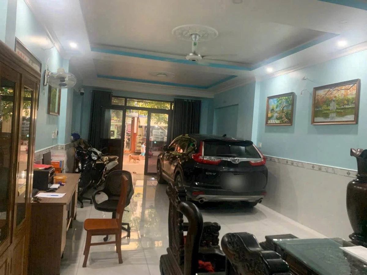 Bán nhà mặt tiền 3 tầng 95m2 kinh doanh KDC Việt Lập, An Bình, Dĩ An giá 8,7 tỷ - Ảnh thu nhỏ 2
