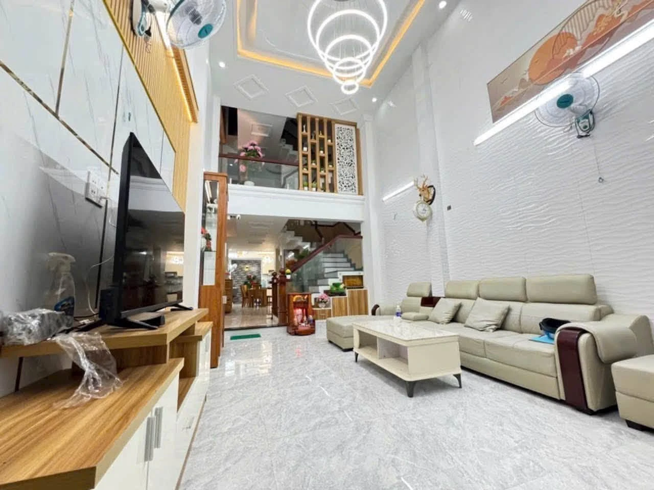 Bán nhà 5 tầng 88m2, 6PN/6WC, gần 9 tỷ, Quận 1 - Ảnh 1