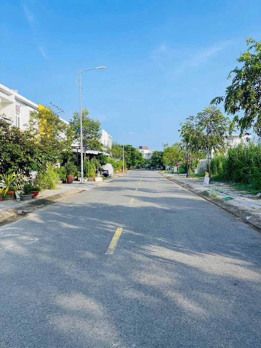 Bán nhà 2 phòng ngủ Rạch Giá 100m² 2.899 tỷ - Ảnh 1