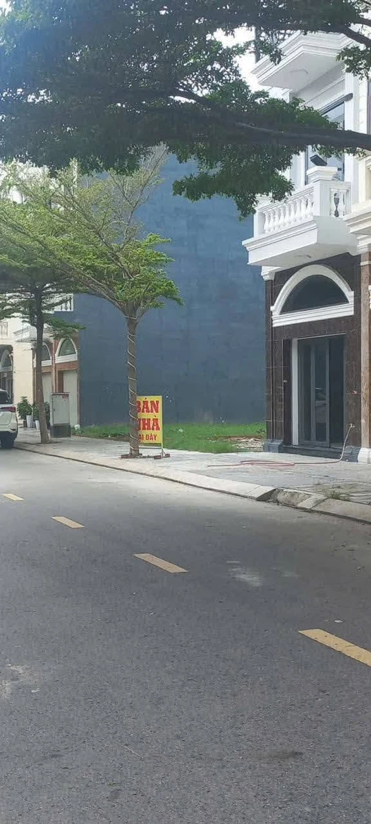 Bán lô đất 60m² Dĩ An, TPHCM, giá 3,15 tỷ - Ảnh 1