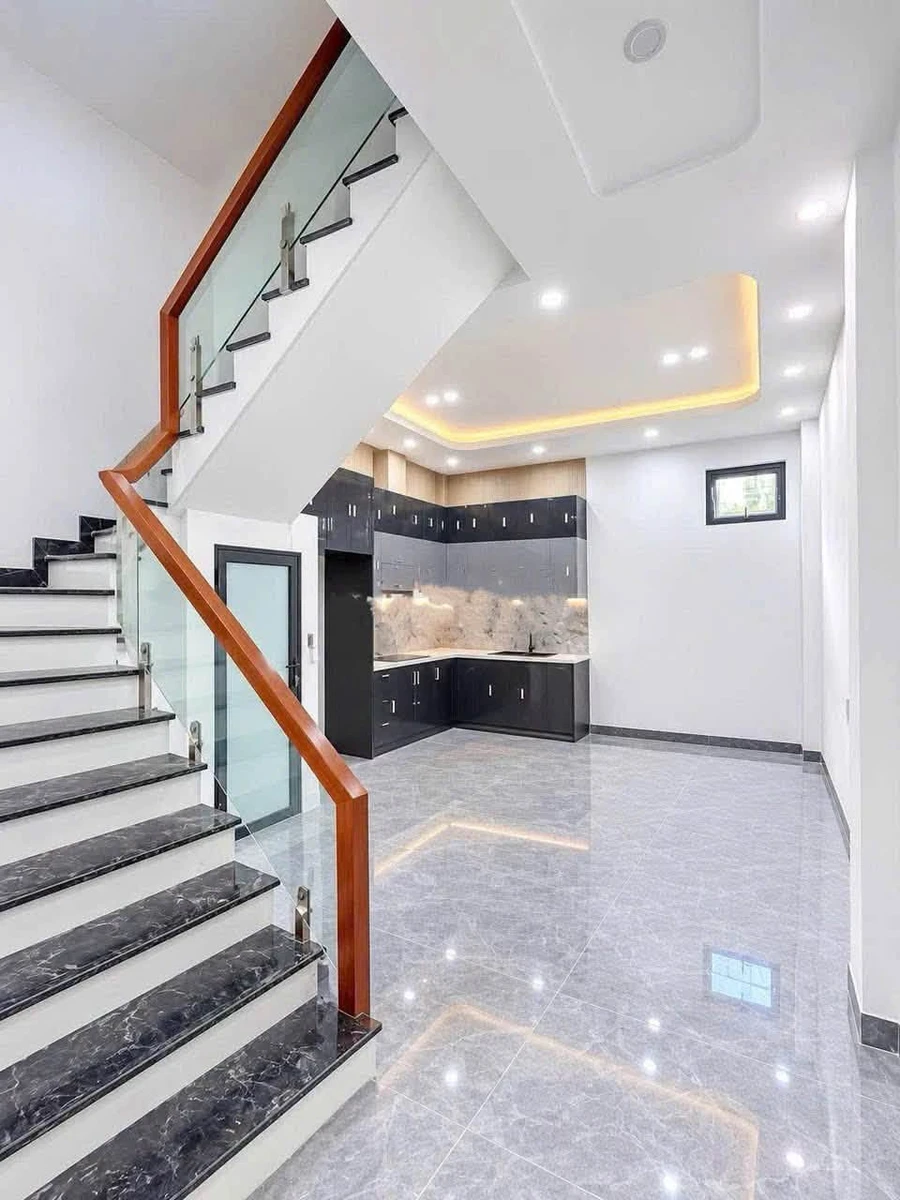 Bán dãy 8 căn nhà mới 4 tầng, 40-60m², Thiên Lôi, Nhà Bè - Ảnh thu nhỏ 3