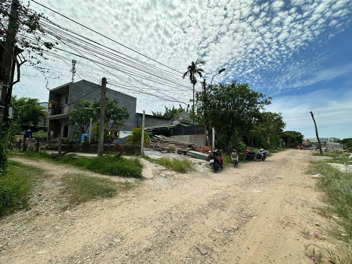 Bán lô góc 2 mặt tiền 114,5m² Nguyễn Cữu Vân, Huế 3,9 tỷ - Ảnh thu nhỏ 2