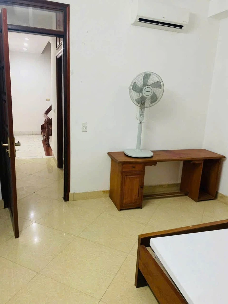 Cho thuê nhà 32m2, 3 phòng ngủ, 2 WC, Đống Đa - Ảnh thu nhỏ 2
