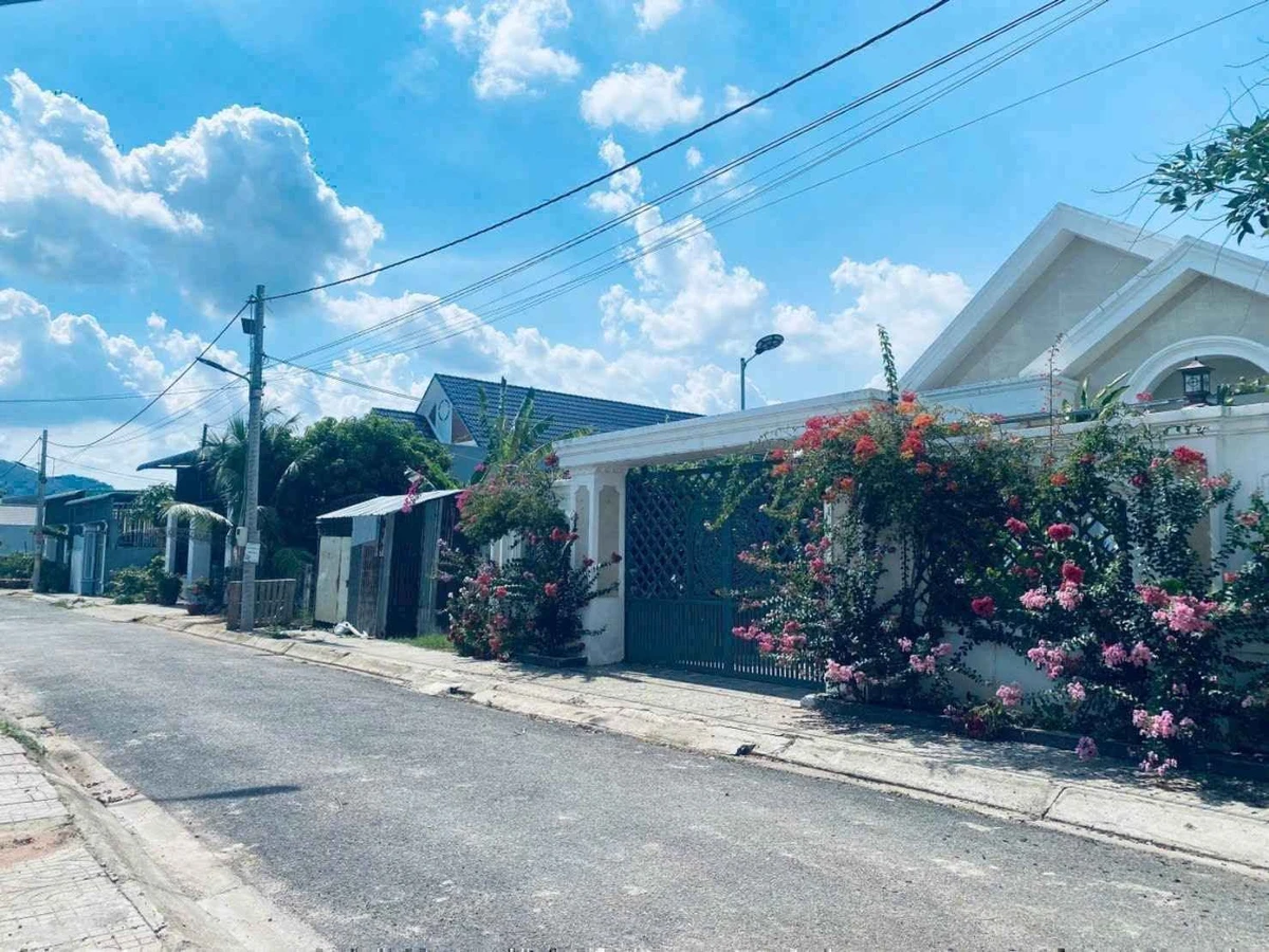 Bán đất 175m² khu 79 lô Hoà Long, Bà Rịa, giá 1,68 tỷ - Ảnh 1