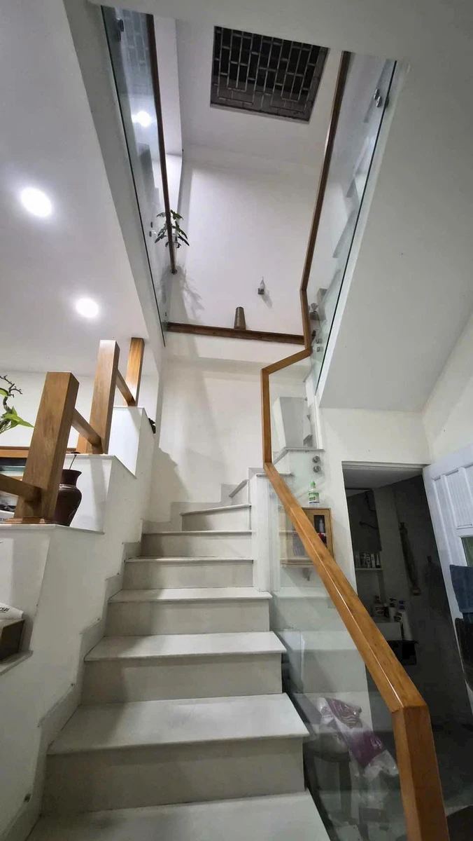 Bán nhà 2 tầng mặt tiền 66m2 Trần Nhật Duật Nha Trang 10,5 tỷ - Ảnh thu nhỏ 5