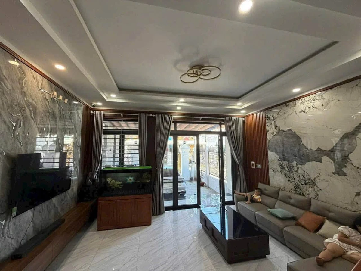 Bán nhà 1 trệt 1 lầu 134m² 3 phòng ngủ Quận 12 - Ảnh thu nhỏ 2