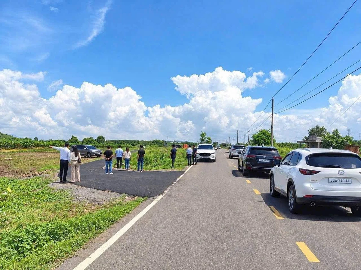 Bán đất Tân Phú 135m² sổ riêng 420 triệu - Ảnh thu nhỏ 2