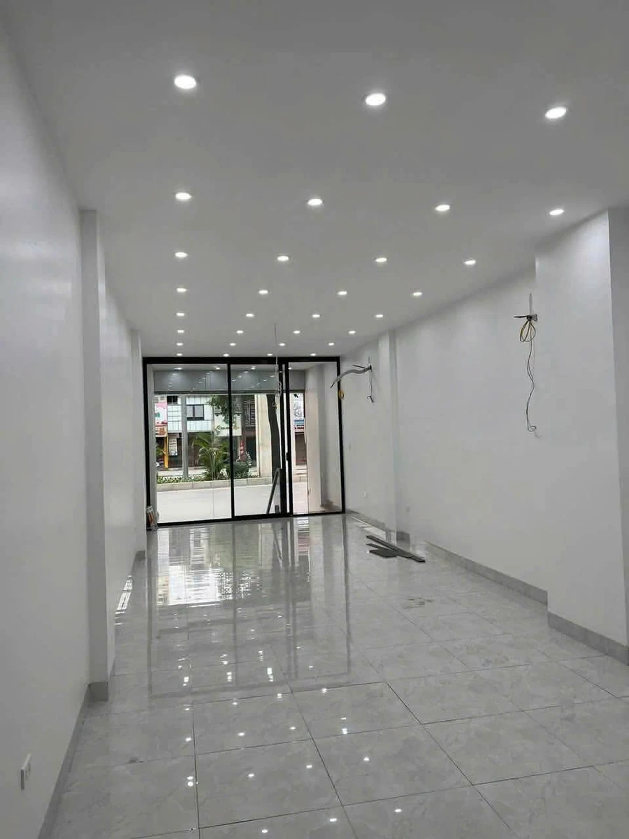 Cho thuê mặt bằng 3 tầng 76m² Quang Trung Hà Đông 38 triệu - Ảnh thu nhỏ 2