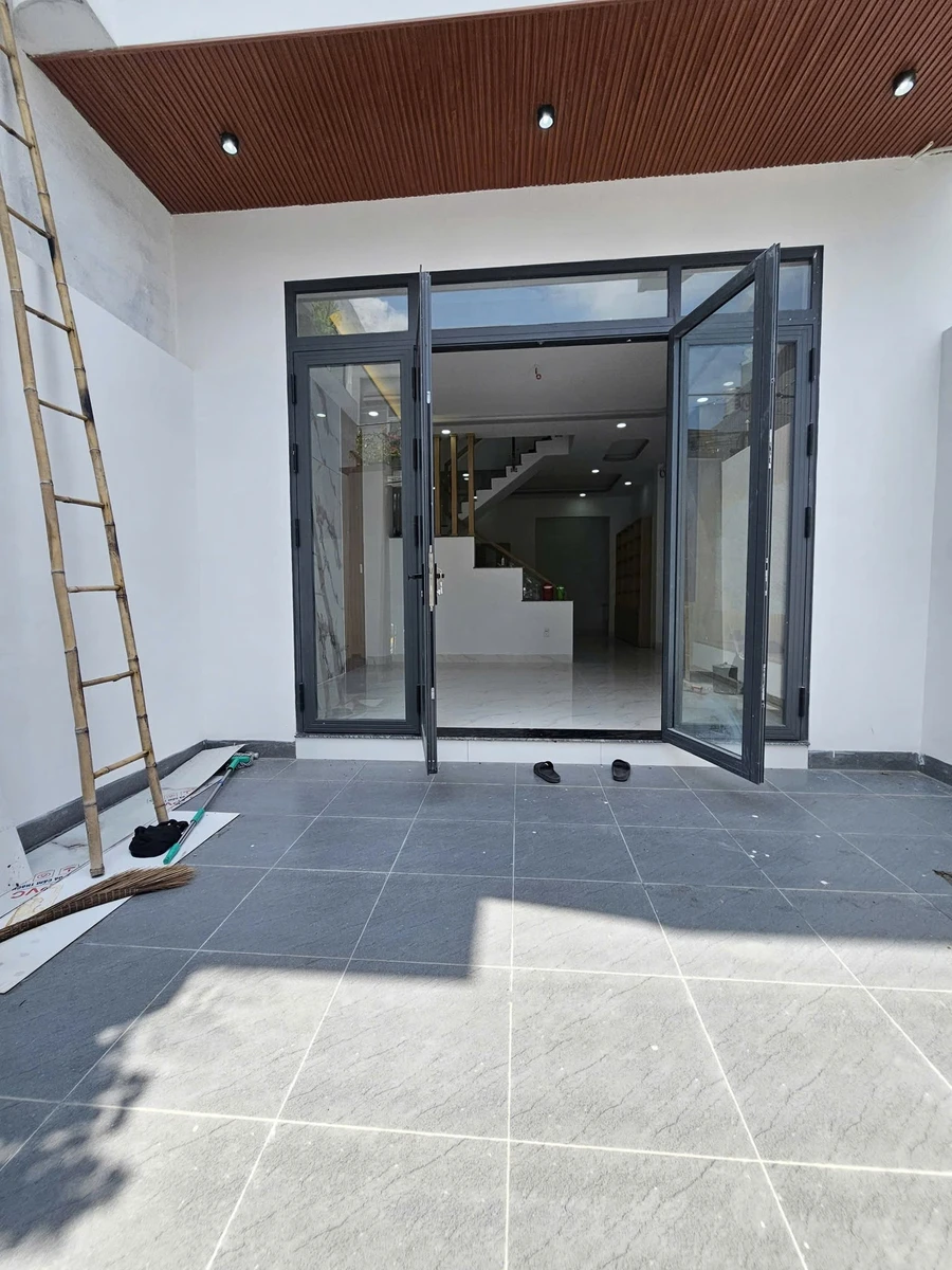 Bán nhà 70,1m2, 2PN, Ngã Tư Chiêu Liêu, Dĩ An - 4 tỷ 900 - Ảnh thu nhỏ 2