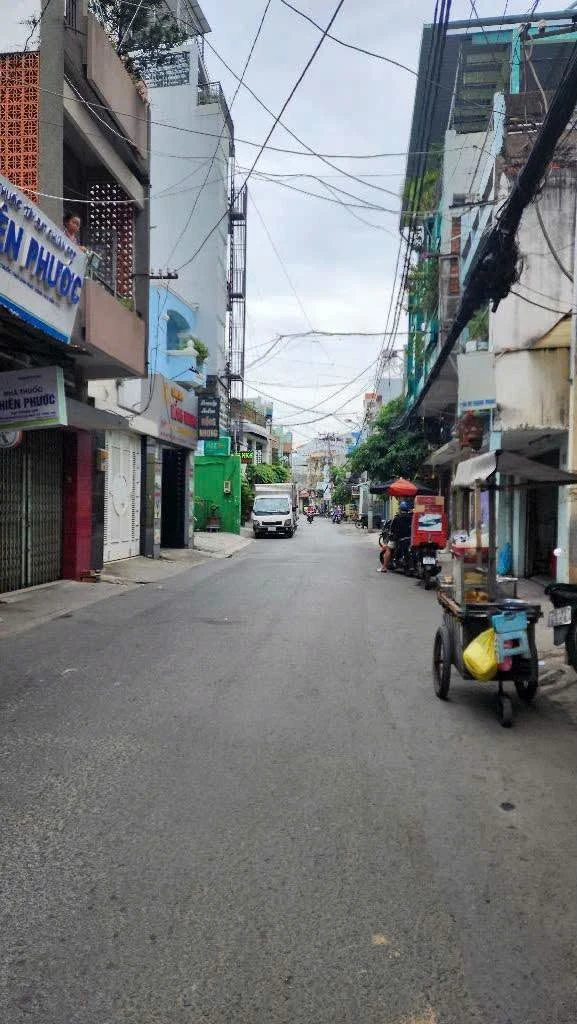 Bán nhà mặt tiền 2 tầng Nguyễn Bá Tòng 84m² gần Ngã tư Bảy Hiền, Tân Bình, giá 10,2 tỷ - Ảnh thu nhỏ 4