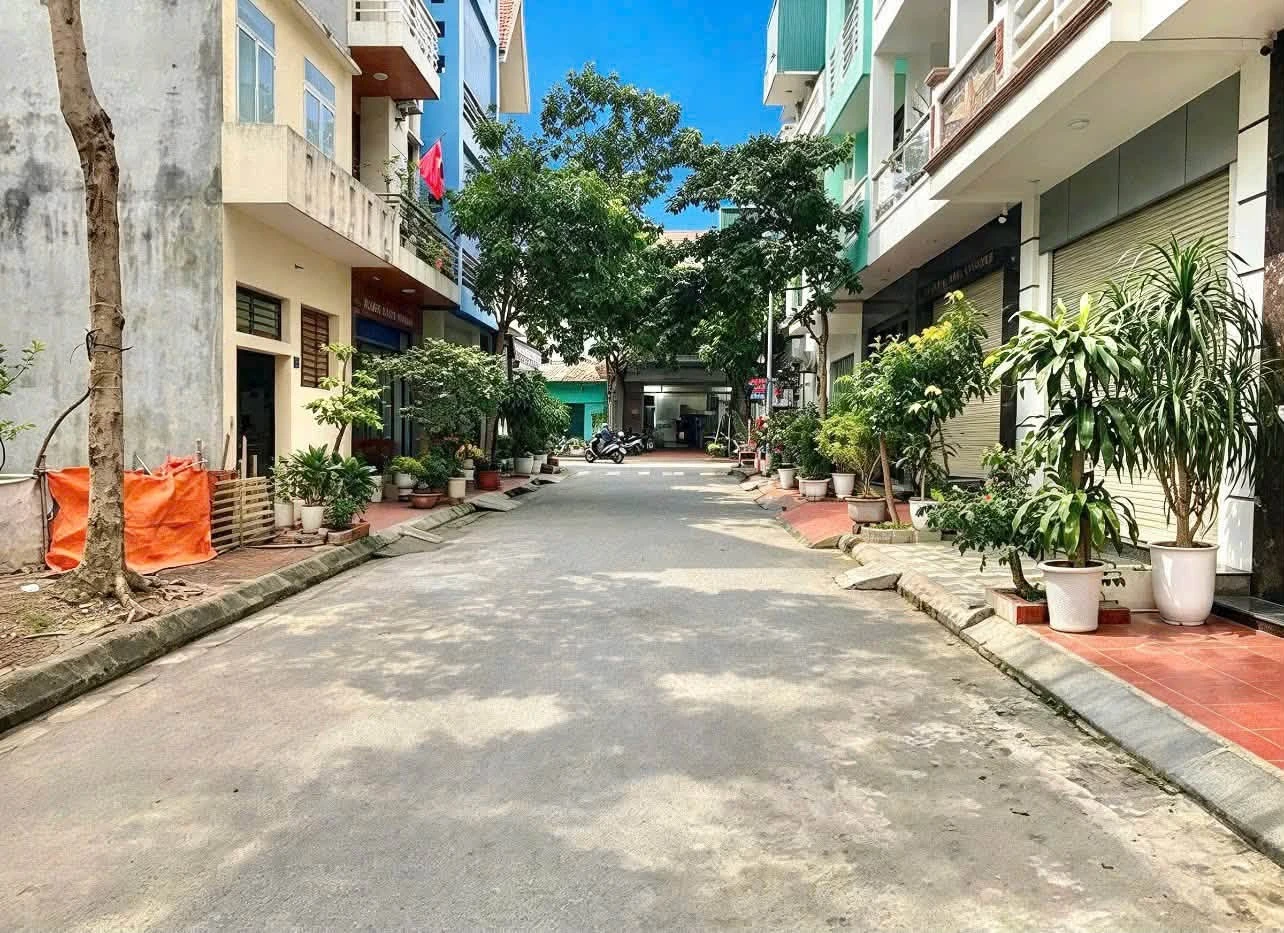 Bán đất 75m² mặt tiền, Nguyễn Văn Linh, Bình Tân - Ảnh 1