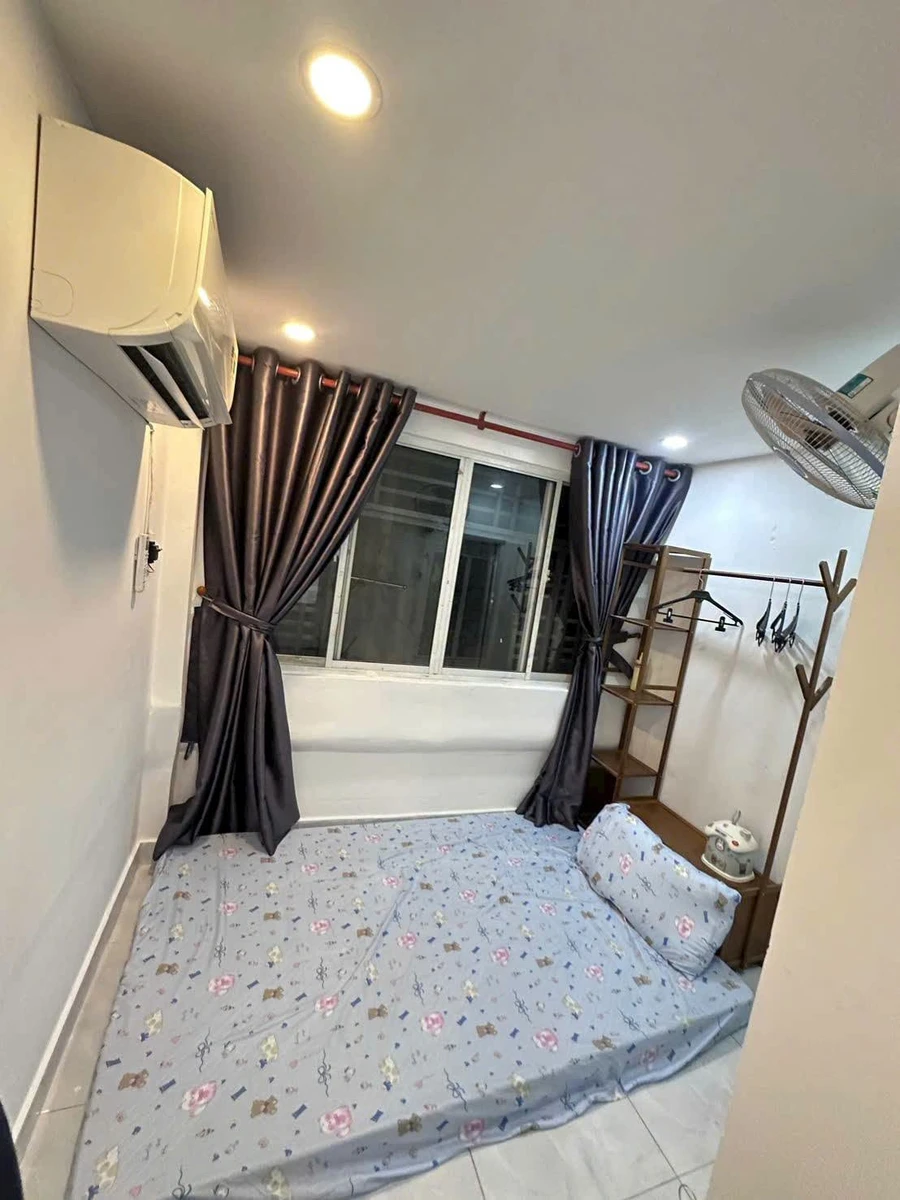 Bán nhà hẻm Lê Quang Định 2,5x5m, 1 trệt 2 lầu, 2PN, giá 2,15 tỷ, Phường 7, Bình Thạnh - Ảnh thu nhỏ 2