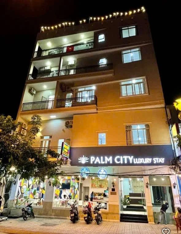 Bán tòa căn hộ 6 tầng gần biển Nha Trang, 160m2, giá 65 tỷ - Ảnh 1