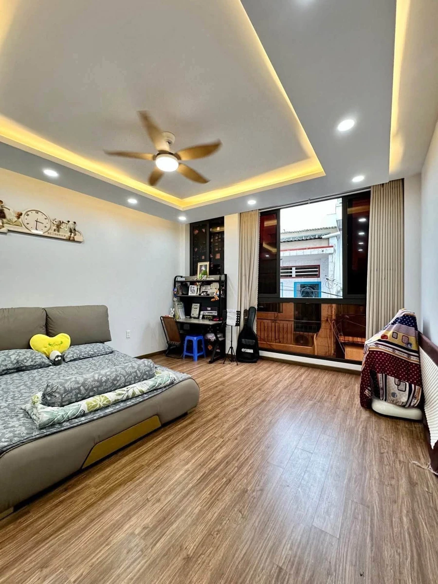 Bán nhà 4 tầng 60m2, 4PN, 5WC tại Lạc Long Quân, Tân Bình - Ảnh thu nhỏ 2
