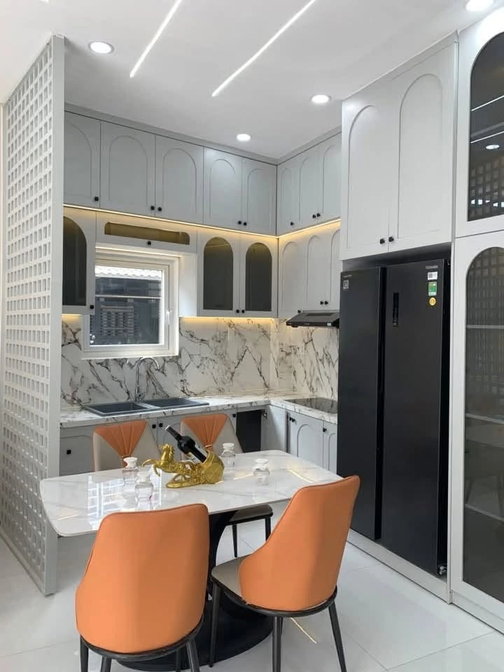 Bán nhà 4 tầng lô góc 55m2, 4PN, Huỳnh Tấn Phát, Nhà Bè, giá 6,68 tỷ - Ảnh thu nhỏ 5