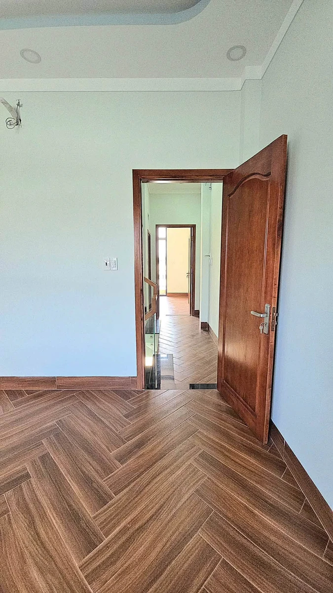 Bán nhà phố 55m2, 4 PN 3 WC, Long Trường - Ảnh thu nhỏ 3