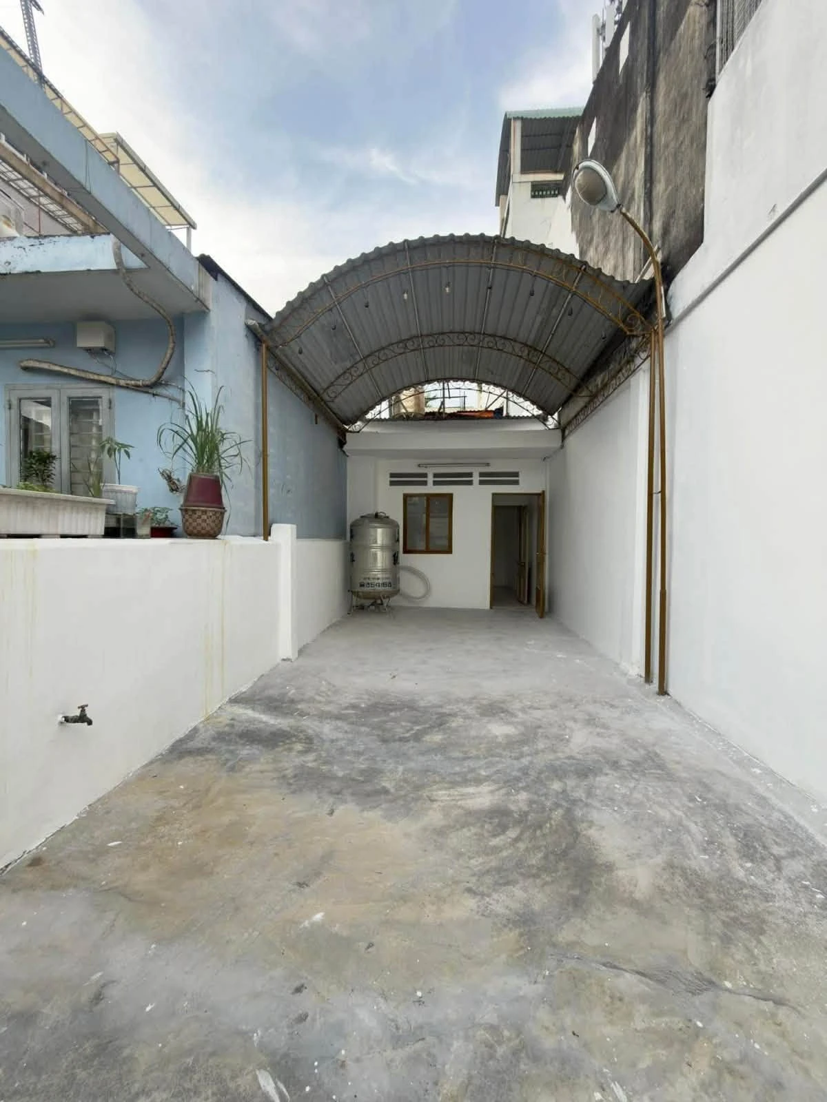 Bán nhà hẻm Trần Phú Quận 5, 41m2, 4 tầng, 4PN, giá 8,1 tỷ - Ảnh 1