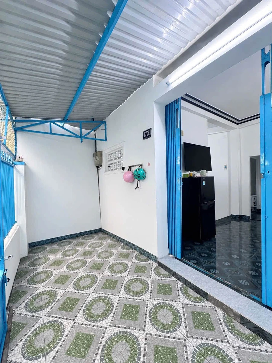 Bán nhà 3 tầng hẻm Hoàng Văn Thụ, trung tâm Nha Trang, 32,6m2, giá 3,29 tỷ - Ảnh thu nhỏ 2