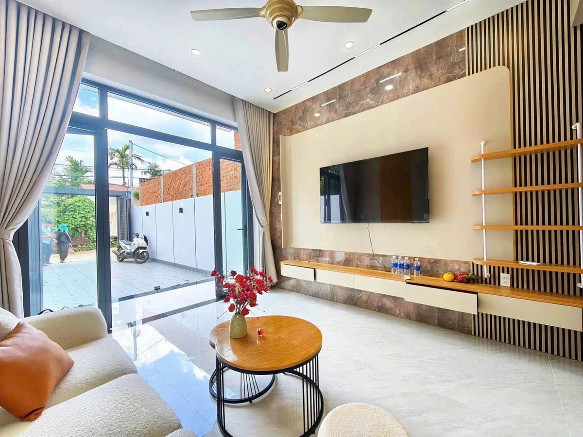 Bán nhà 3 tầng 84m² Buôn Ma Thuột 3 tỷ 990 triệu - Ảnh thu nhỏ 2