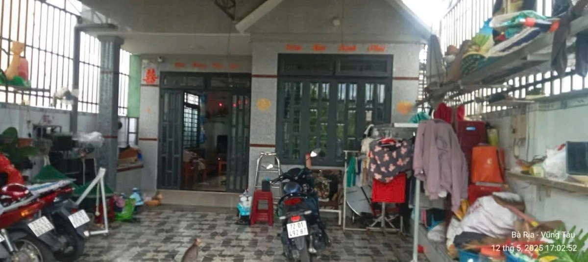 Bán nhà mái Thái 3PN 7x23m (161m2) nhánh Hương Lộ 3, Hòa Long, Bà Rịa, giá 1,95 tỷ - Ảnh thu nhỏ 2