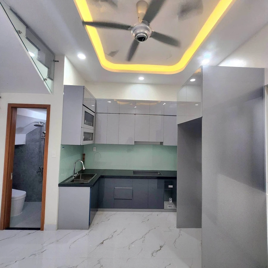 Bán nhà 4PN, 61m² gần Vinhomes Grand Park, 4.9 tỷ - Ảnh thu nhỏ 2