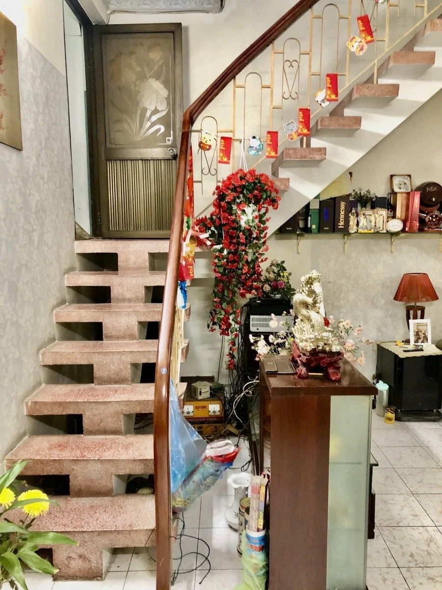 Bán nhà hẻm xe tải 5x22m (110m2), 4PN, 3WC, Trường Thọ, Thủ Đức giá 9,5 tỷ - Ảnh thu nhỏ 3