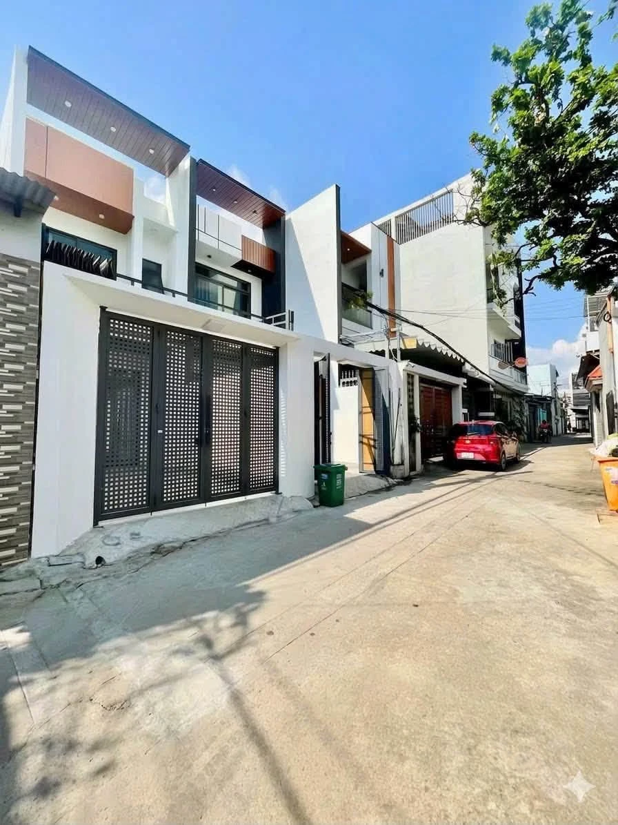 Bán nhà 1 trệt 1 lầu 140m2 Tân Hiệp Biên Hòa 4.65 tỷ - Ảnh 1