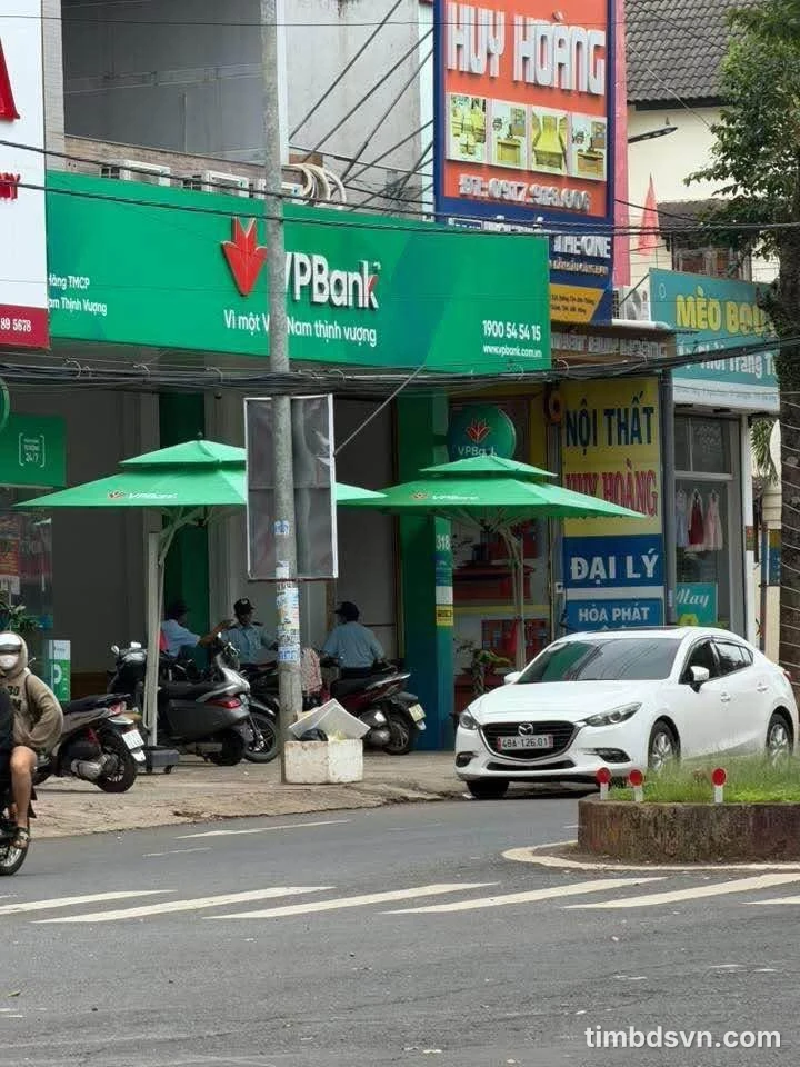 Bán nhà 2 tầng mặt tiền Tôn Đức Thắng 215m² Quận 1 - Ảnh thu nhỏ 2