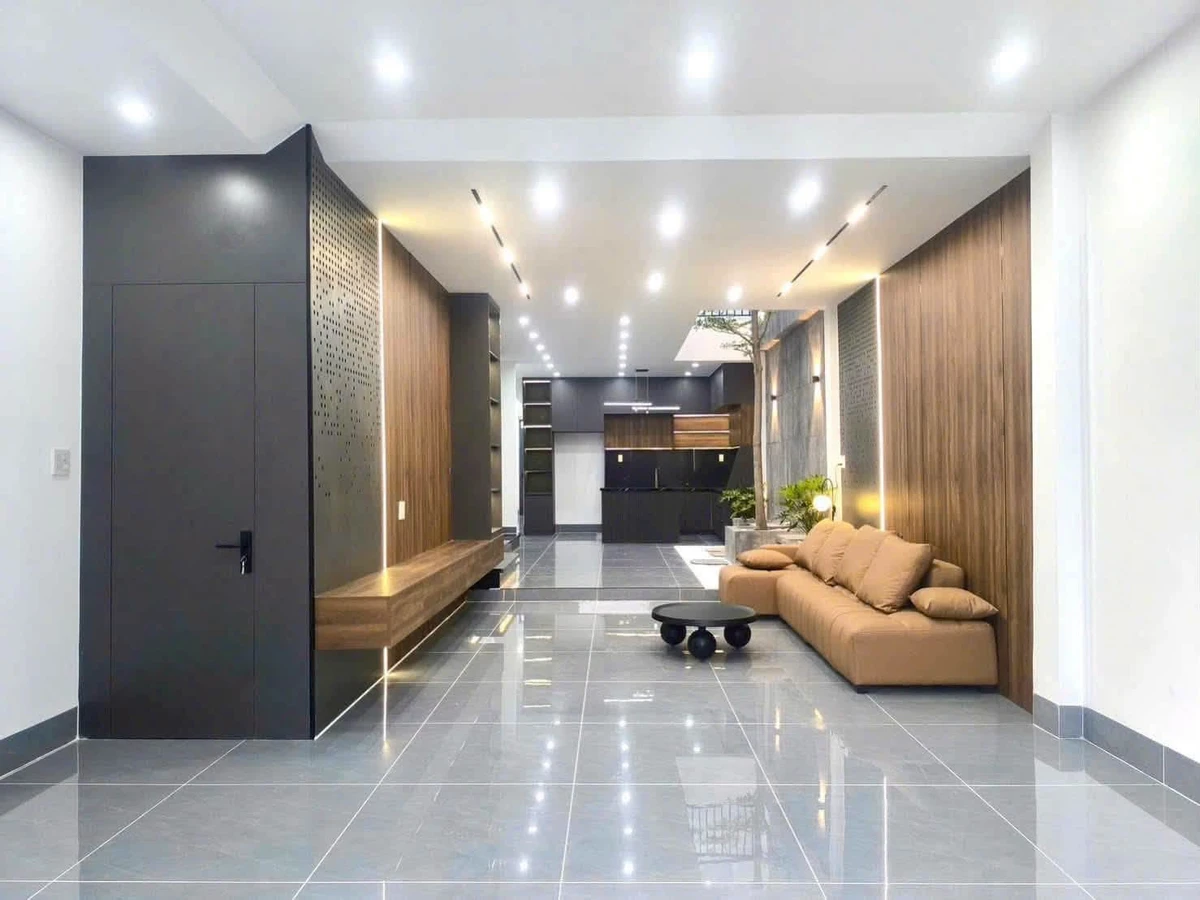 Bán nhà mặt tiền Phan Văn Trường 5x20m Rạch Giá 2,678 tỷ - Ảnh thu nhỏ 4