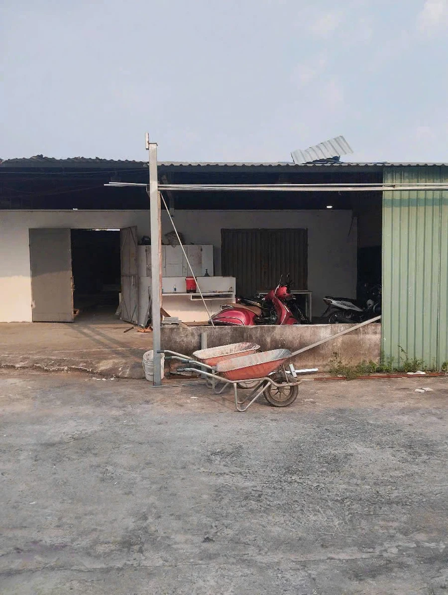 Bán xưởng 1.650m² Phú Hòa Đông Củ Chi 14 tỷ - Ảnh 1