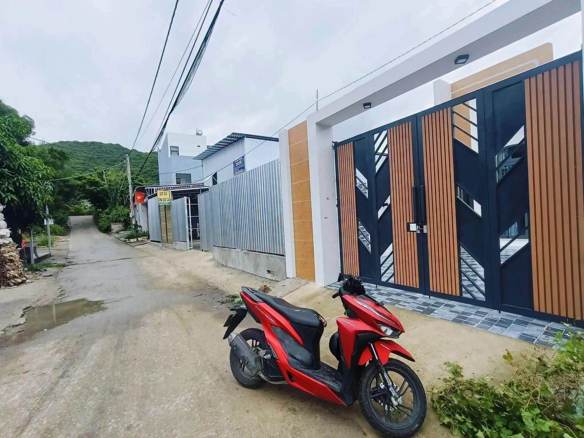 Bán nhà Phước Hưng 80m² 3PN giá 2 tỷ 250 - Ảnh thu nhỏ 2