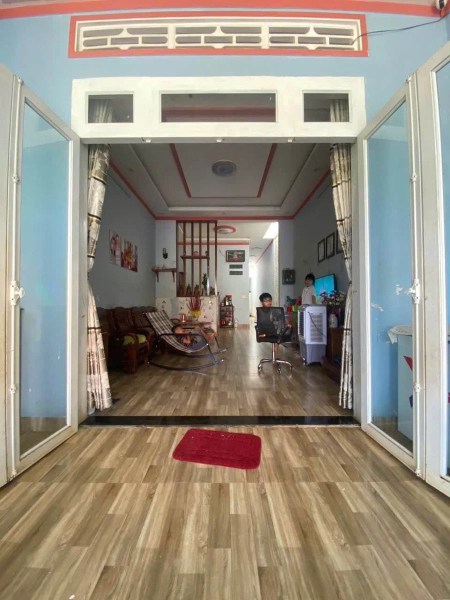 Bán nhà cấp 4 mặt tiền 62m² Hoà Thuận Đạt Lý Hóc Môn 2 tỷ 095 - Ảnh thu nhỏ 4