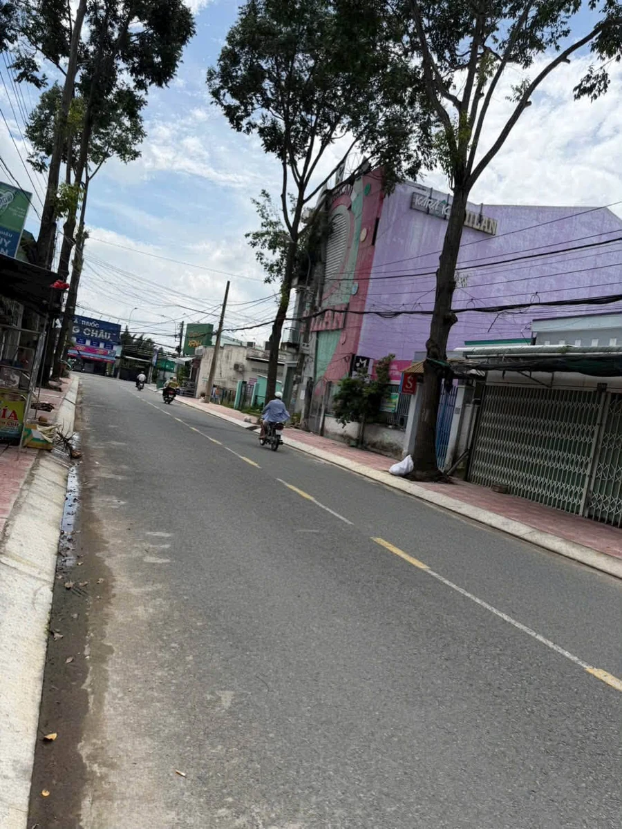 Bán nhà cấp 4 mặt tiền 136.5m² Tân An, Long An 3.2 tỷ - Ảnh thu nhỏ 3