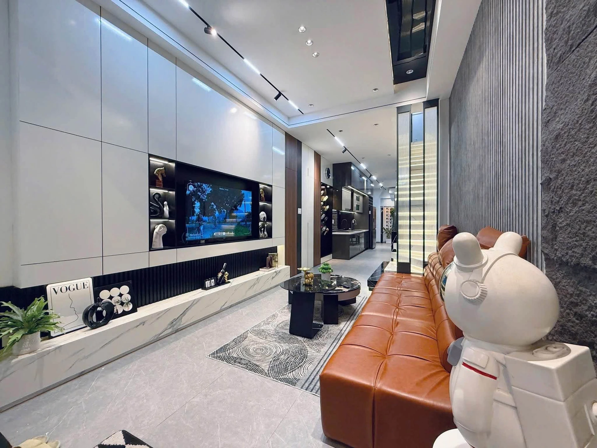 Bán nhà 3 tầng 56 m2 trung tâm Hải Châu, Đà Nẵng - Ảnh 1