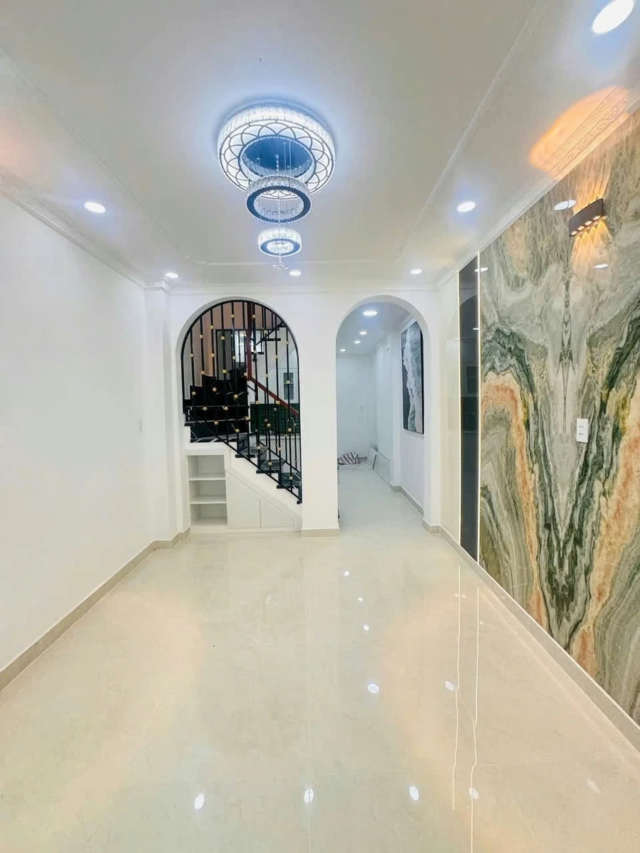 Bán nhà 3 tầng Quận 4 hẻm Đoàn Văn Bơ 65,8m² 5,25 tỷ - Ảnh thu nhỏ 3