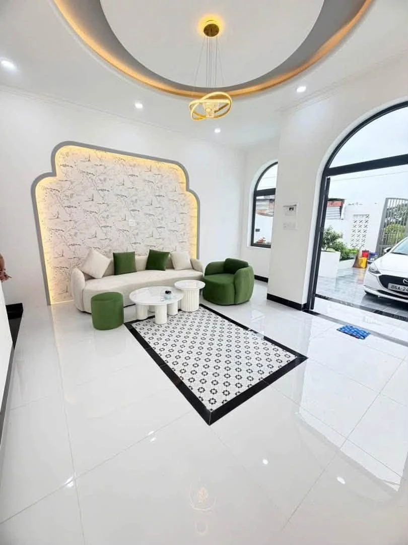 Bán nhà 135m2 có sân, 2 PN, Phan Thiết - 1 tỷ 590 - Ảnh thu nhỏ 3