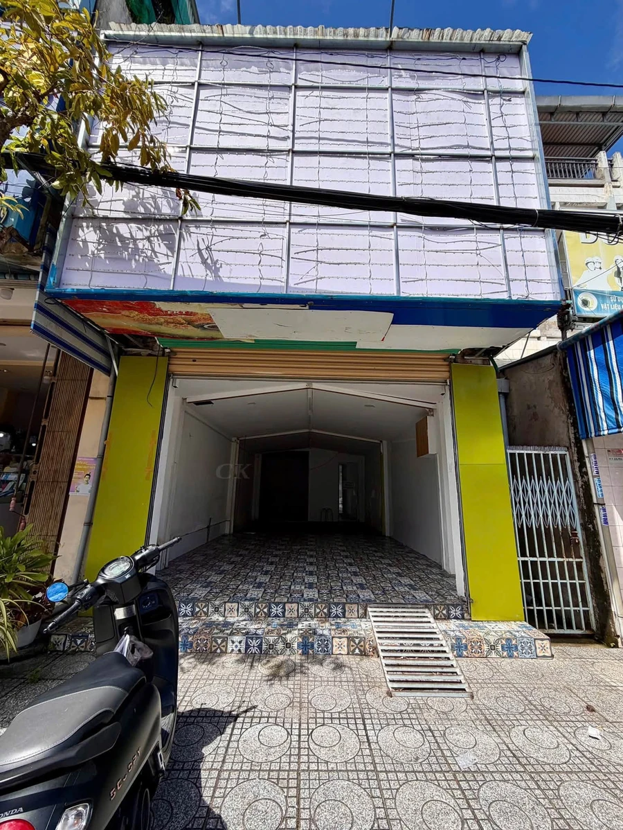 Cho thuê mặt bằng mặt tiền Nguyễn Trung Trực, Rạch Giá 46m² 18tr/tháng - Ảnh 1